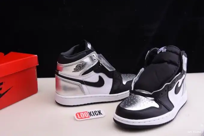 1st Kicks WMNS SILVER 1 HIGH CD0461-001 OG AIR JORDAN TOE 0527